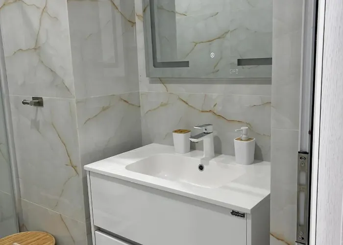 Pami Apartamento Néa Péramos